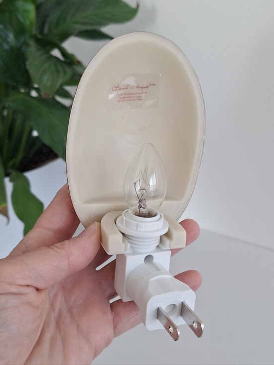 Night Light Angel - Picture 6 of 15